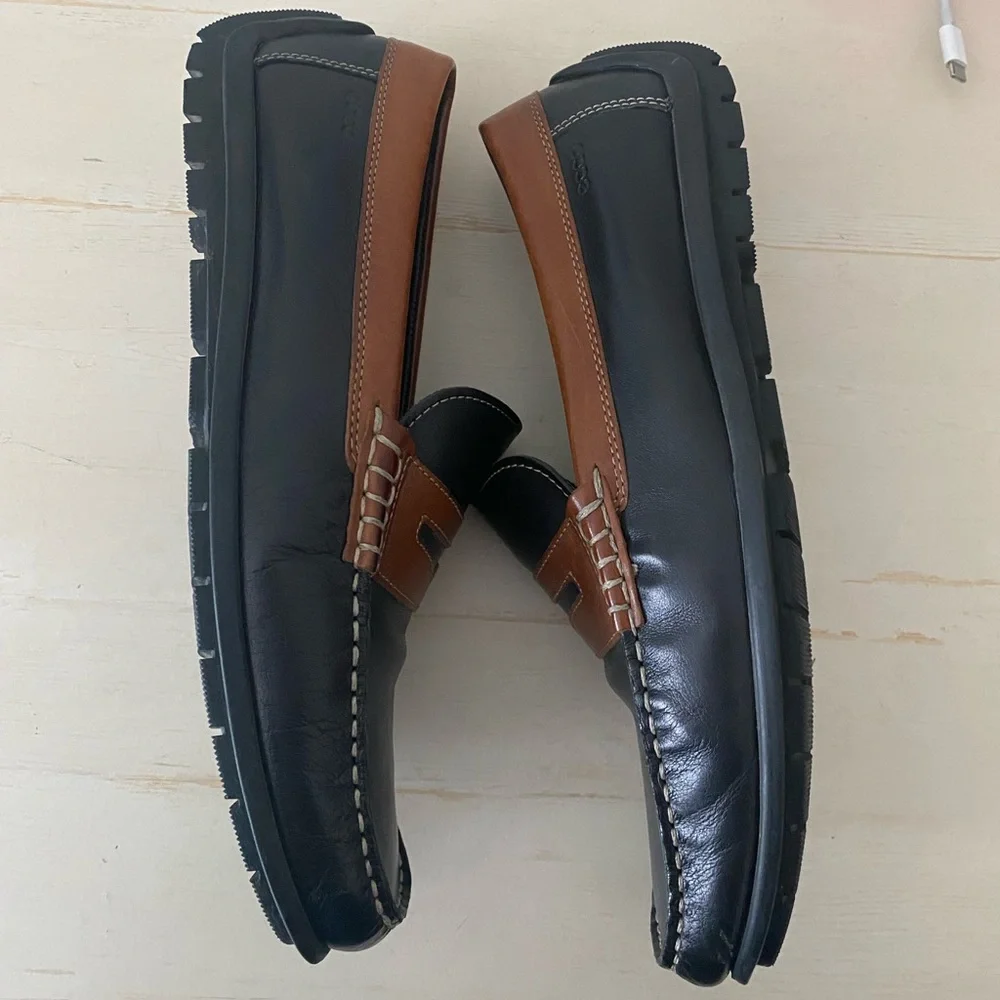 ECCO Men's Black and Tan Slip-On Loafers Size 45 (11/11.5)
